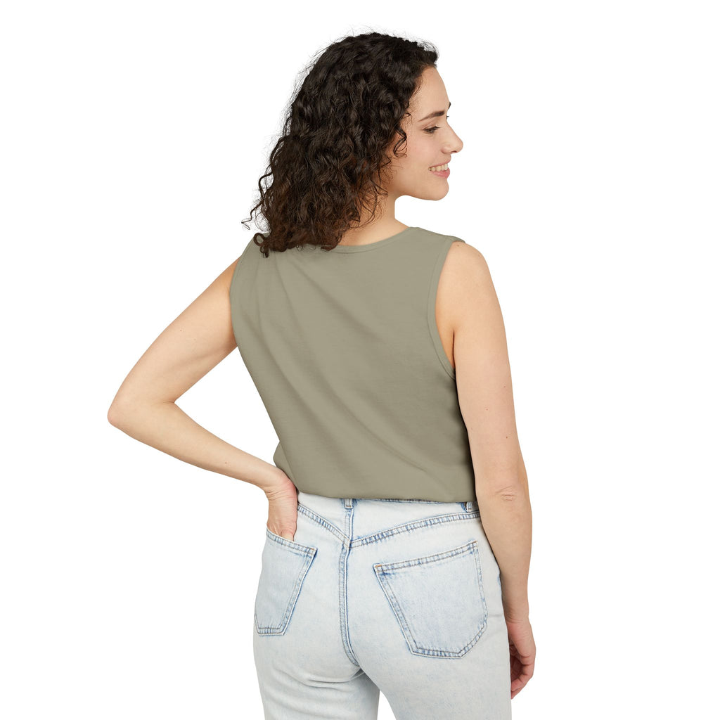 Darn Paparazzi Tank Top – Lisa's Escapades Bigfoot Graphic Tank